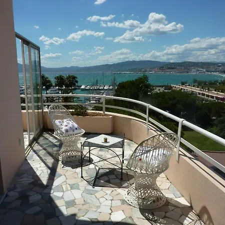 Flat With Terrace On The Croisette Lägenhet Cannes